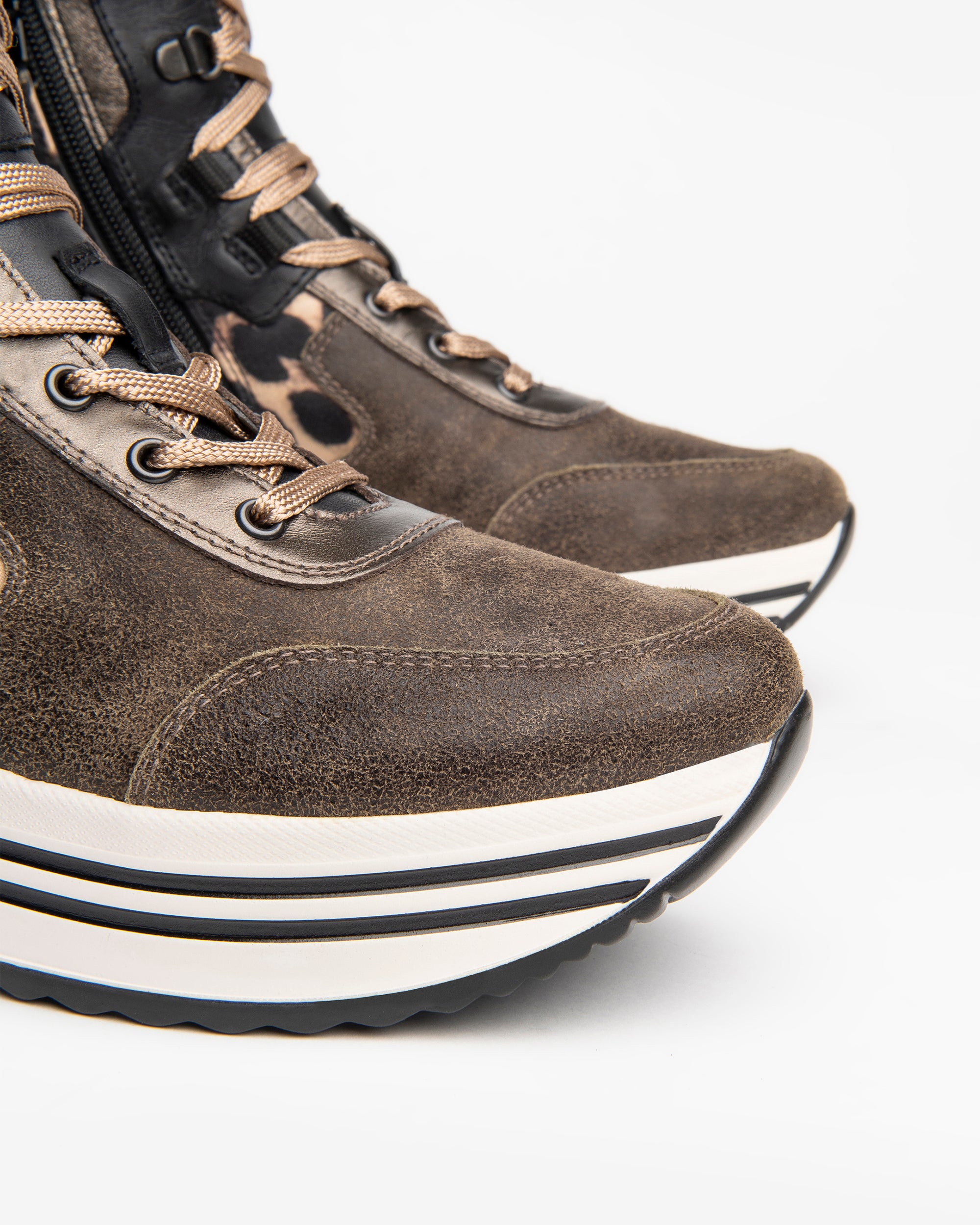  Damen-Sneaker mit hohem Schaft aus Leder und Funktionsmaterial