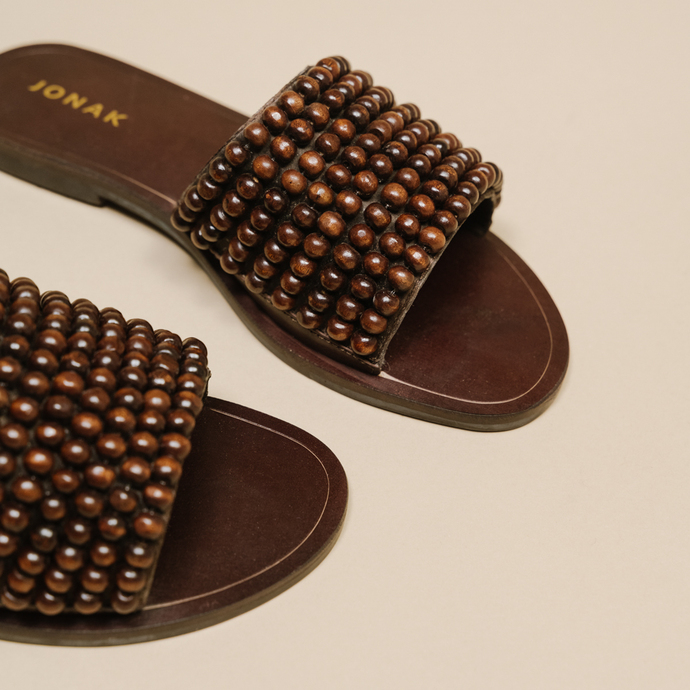 Mules à perles  en cuir marron