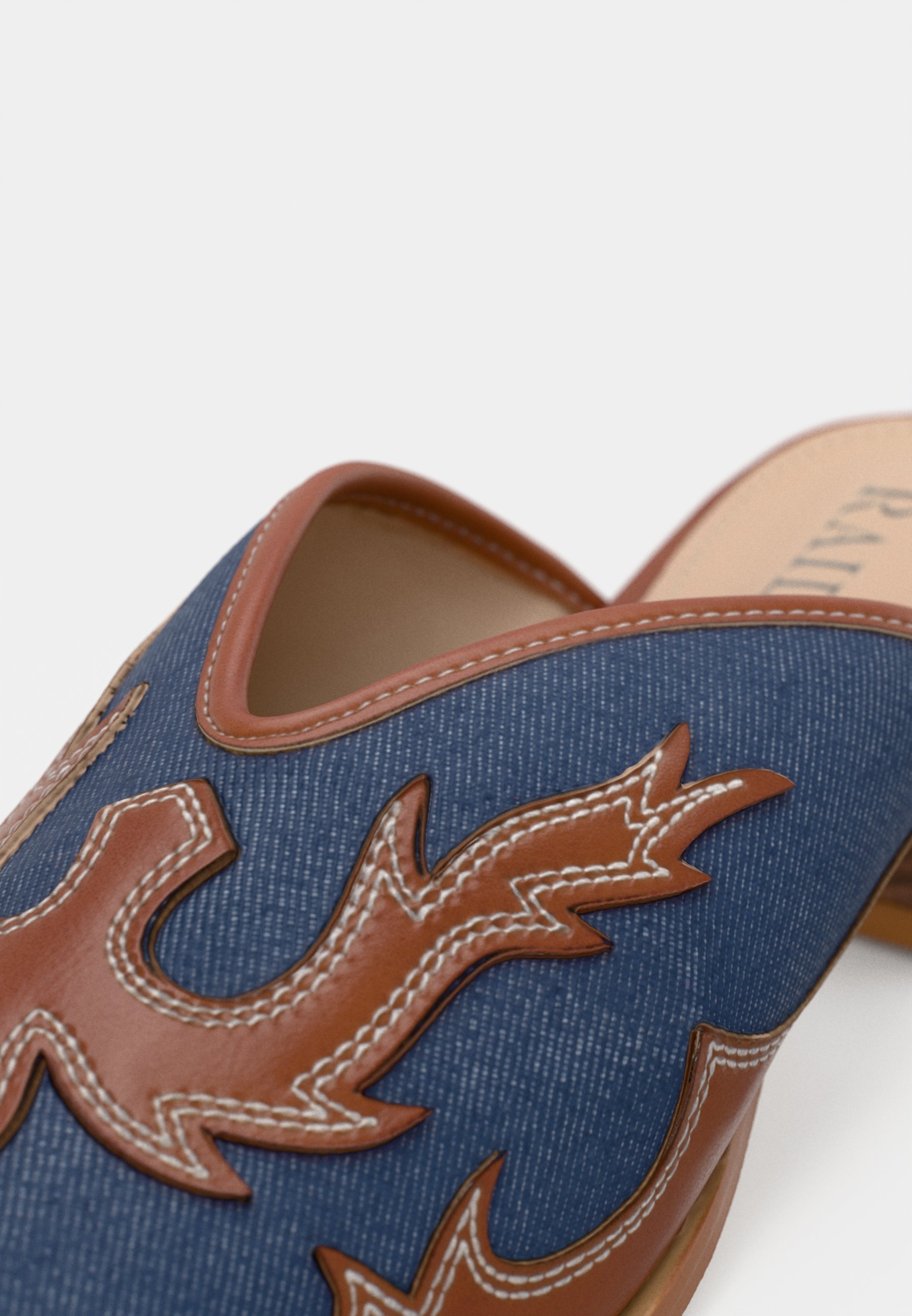 RAID SCENTRA - Mules - beige/blauw