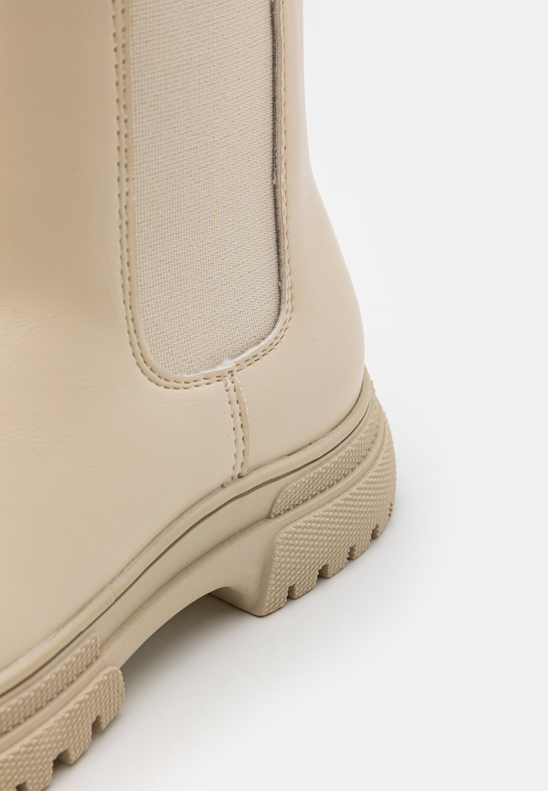 Friboo Classic enkellaarsjes - beige