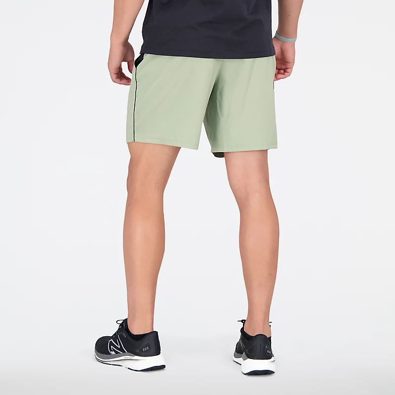 Pantaloni scurți Core Run de 7 inci pentru bărbați - Olive Leaf