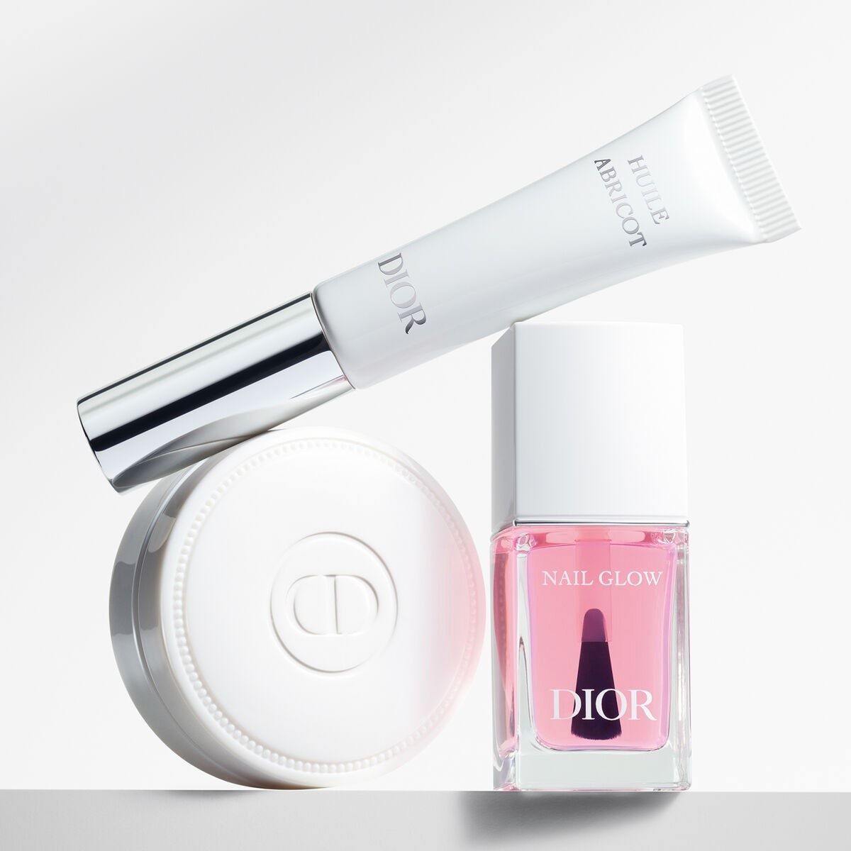 Lak na nechty DIOR Dior Vernis Nail Glow - 10 ml