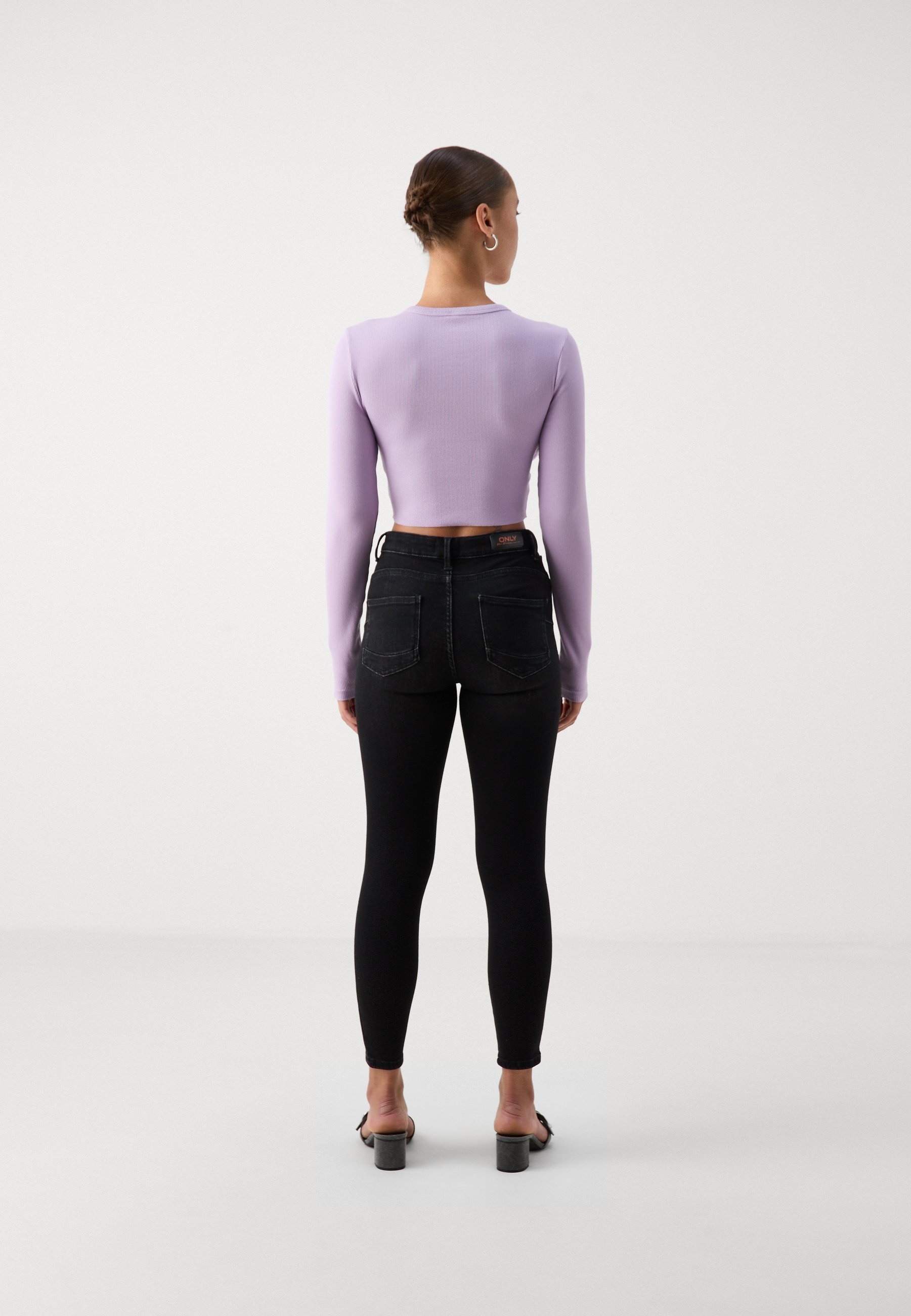 ONLY Petite ONLPOWER MID PUSH UP - Skinny Fit jeans - gewassen zwart