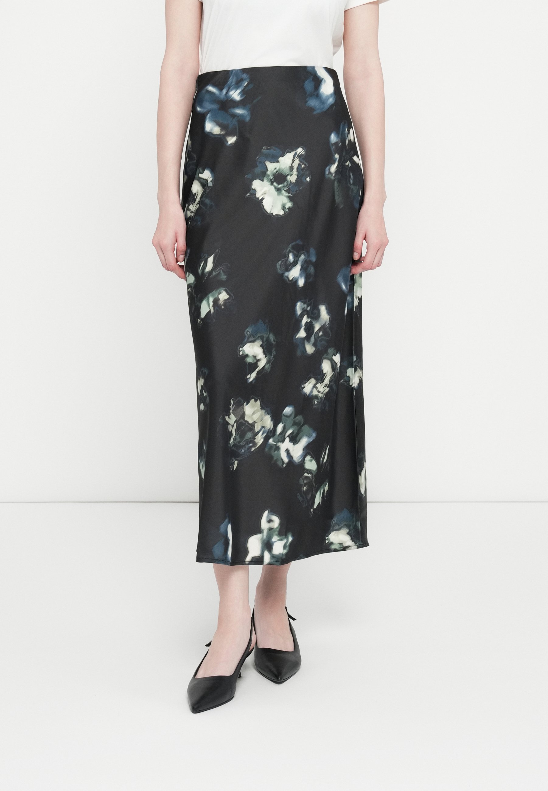 YAS YASPELLA - Maxi rok - zwart