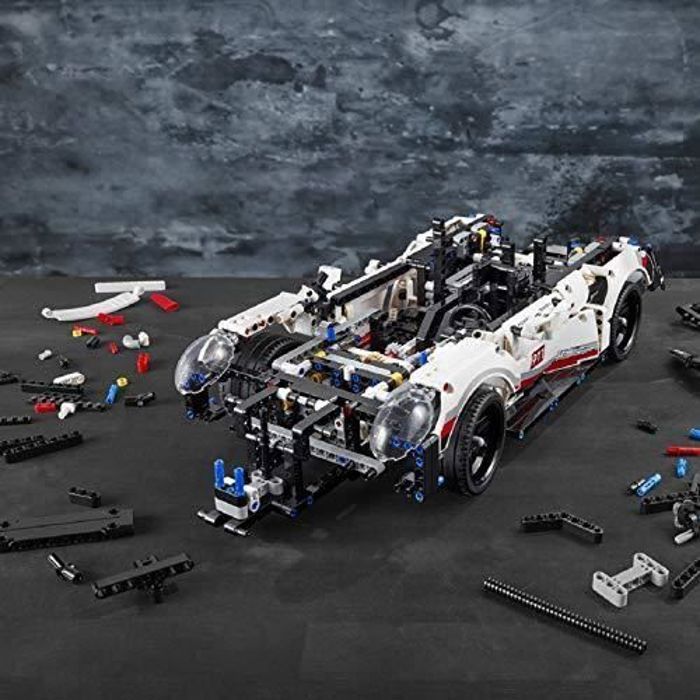 LEGO® Technic Porsche 911 RSR - Jeu voiture - 10 Ans et Plus - 1580 Pièces
