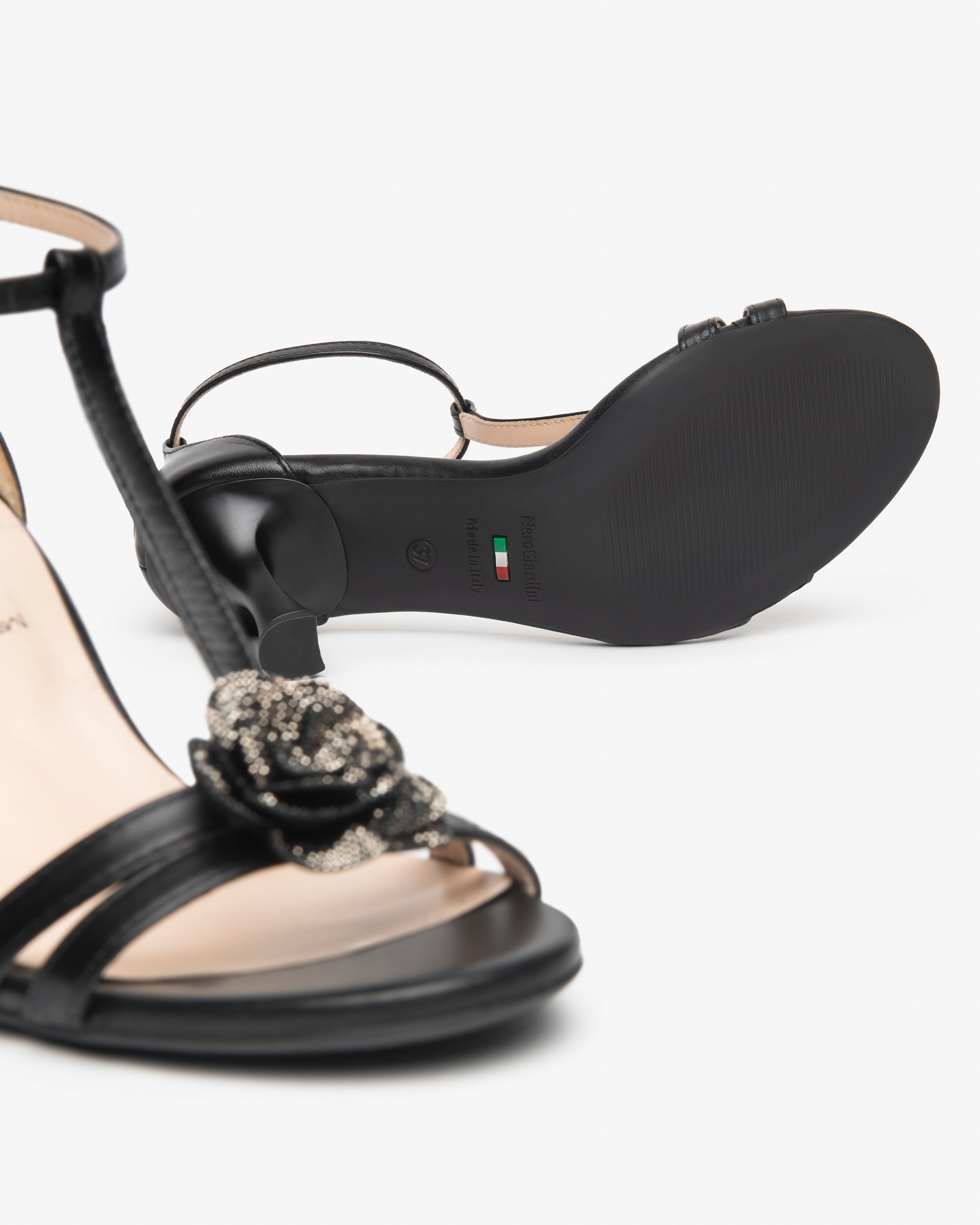  Sandales en cuir pour femmes