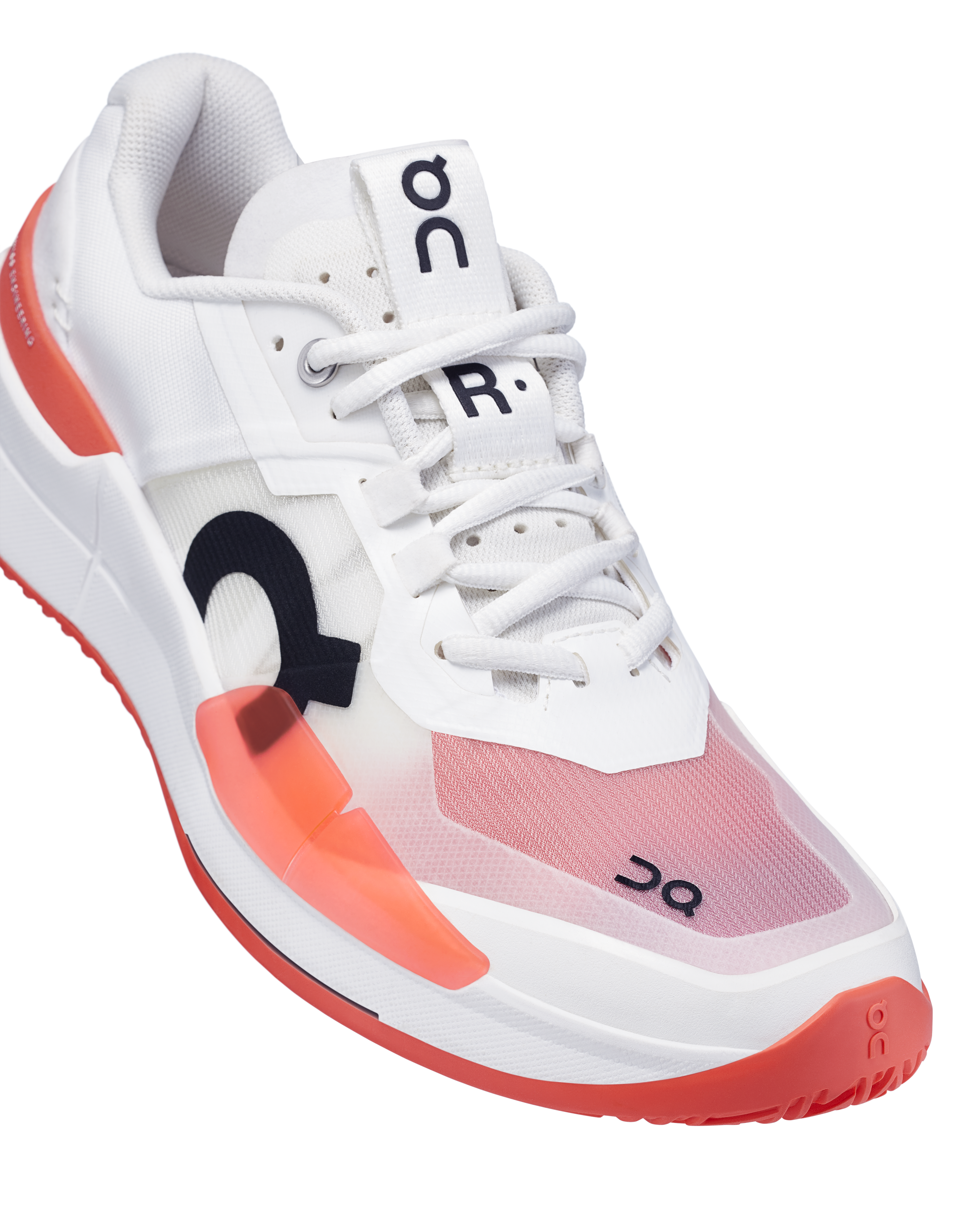 On Chaussures de football pour femmes THE ROGER Pro 2 entièrement blanches