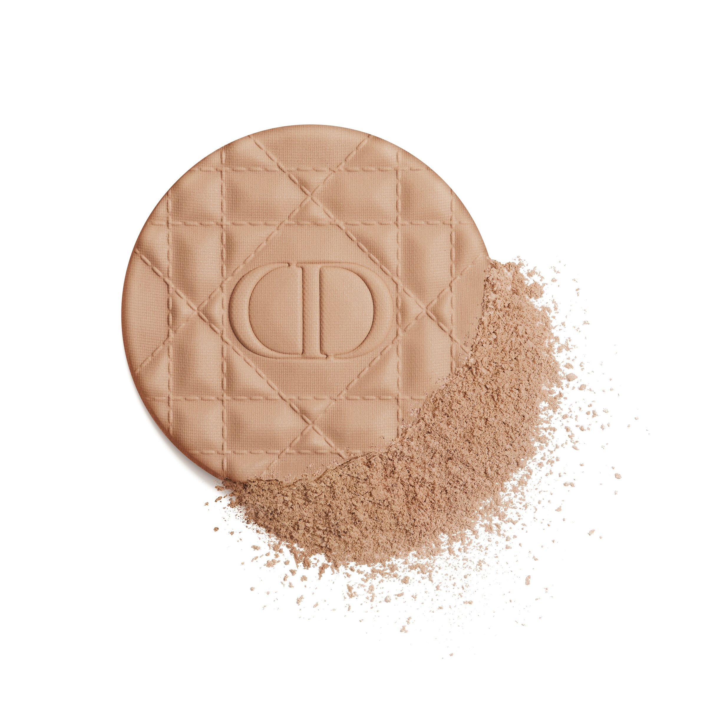 Forever Nude Bronze bronzas pūderis ar starojošu dabisku vai matētu apdari Luksusa bronzeri