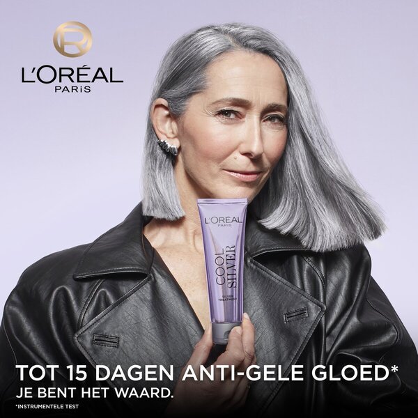 L'Oréal Paris Cool Silver 2 Mother of Pearl White revitalizacijski srebrni balzam za lase