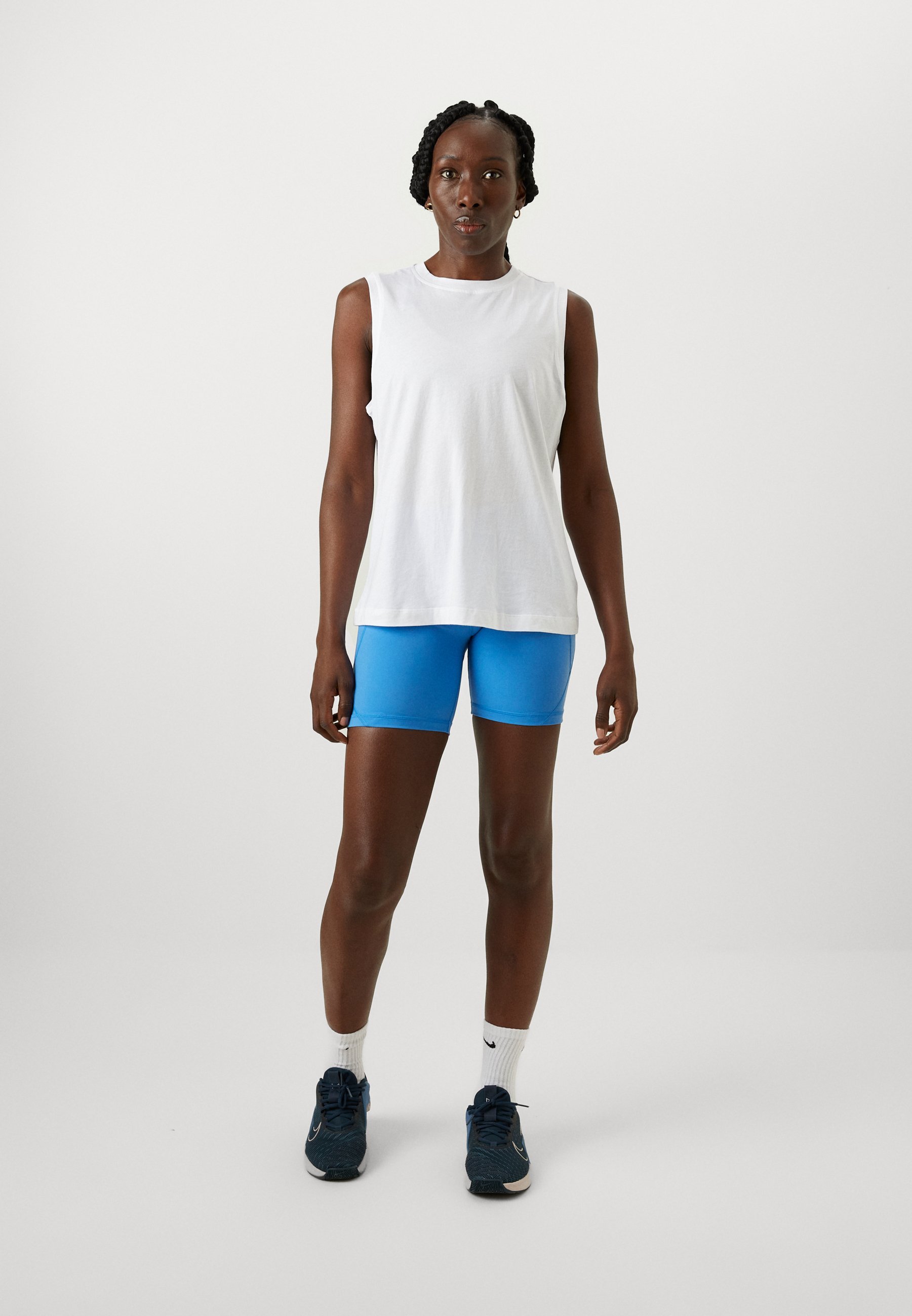 Sweaty Betty ESSENTIAL MOUWLOZE TANKTOP - Top - wit