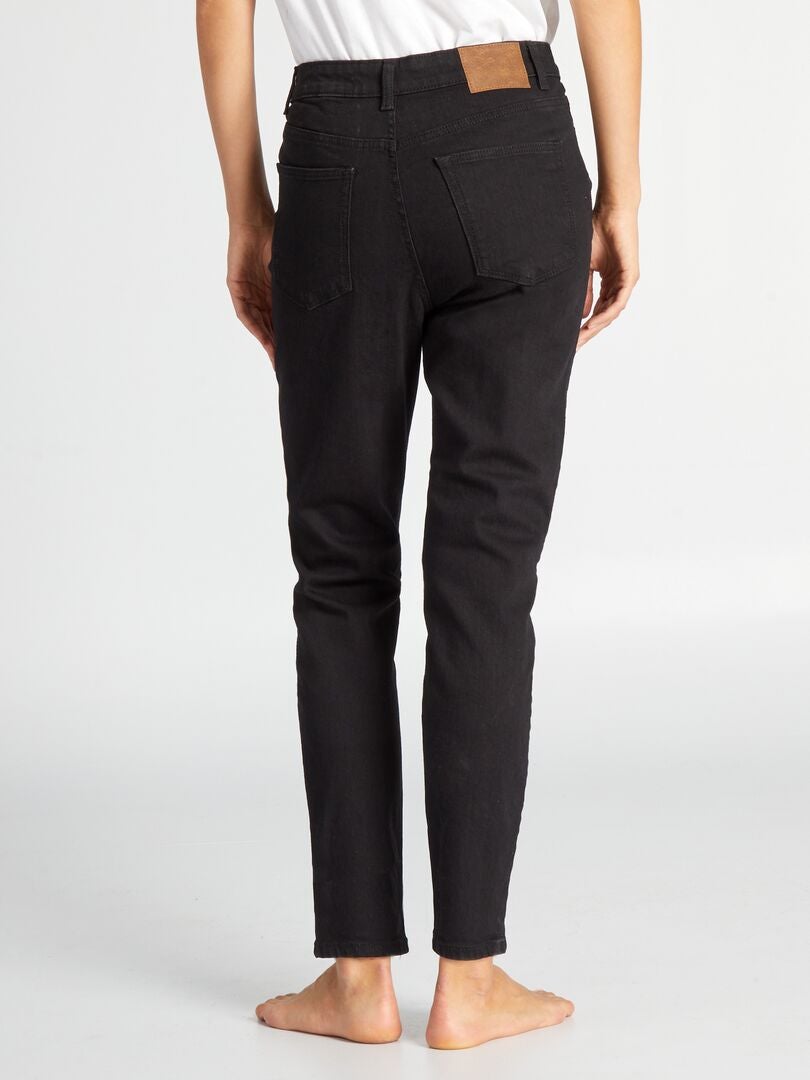 Calça jeans slim tamanho 32L - PRETA