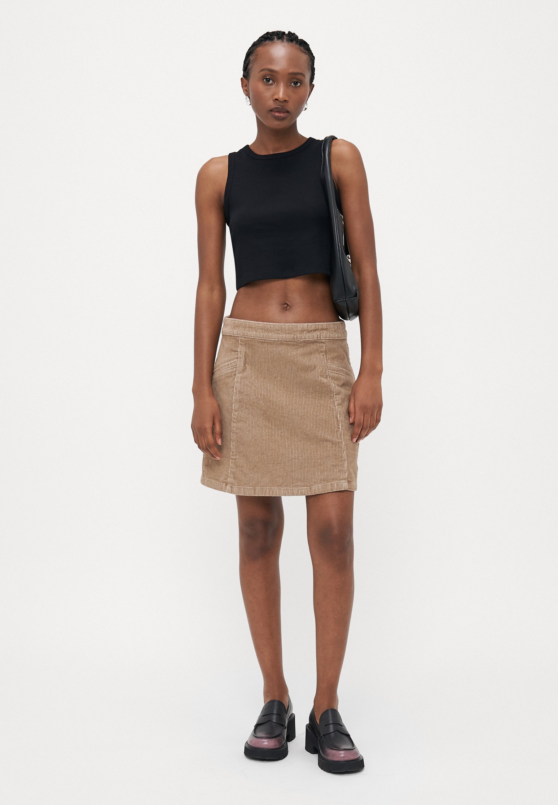 Jupe courte Vero Moda Petite VMKATA - Jupe trapèze - Vison argenté