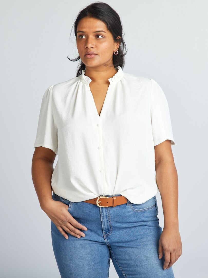 Zachte blouse met ruches - WIT
