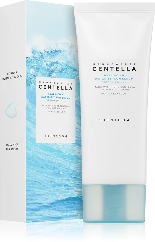 SKIN1004 Madagascar Centella Hyalu-Cica Water-Fit Sun Serum, sérum protetor solar com efeito hidratante.