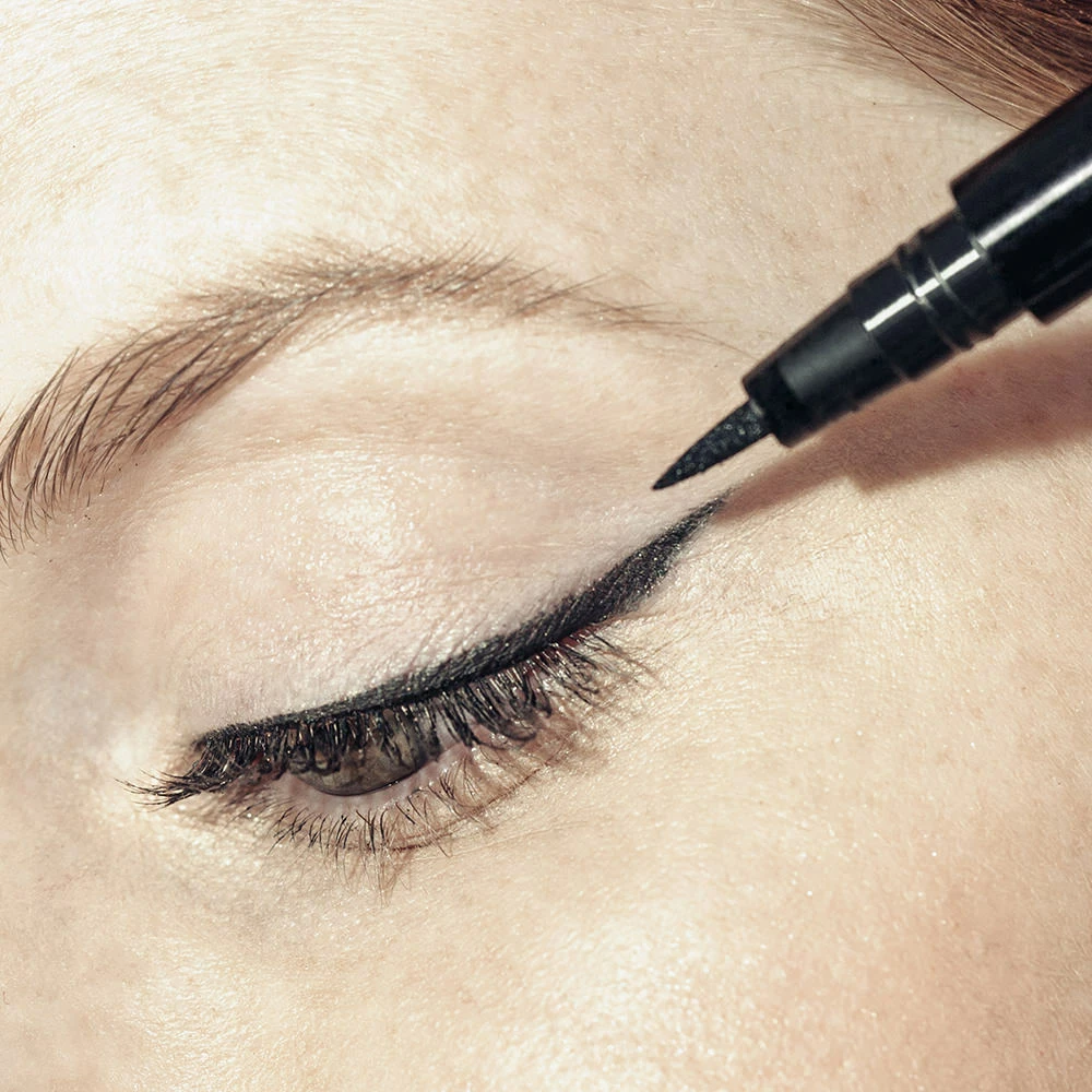 Sisley So Intense tuš za oči 1 Deep Black