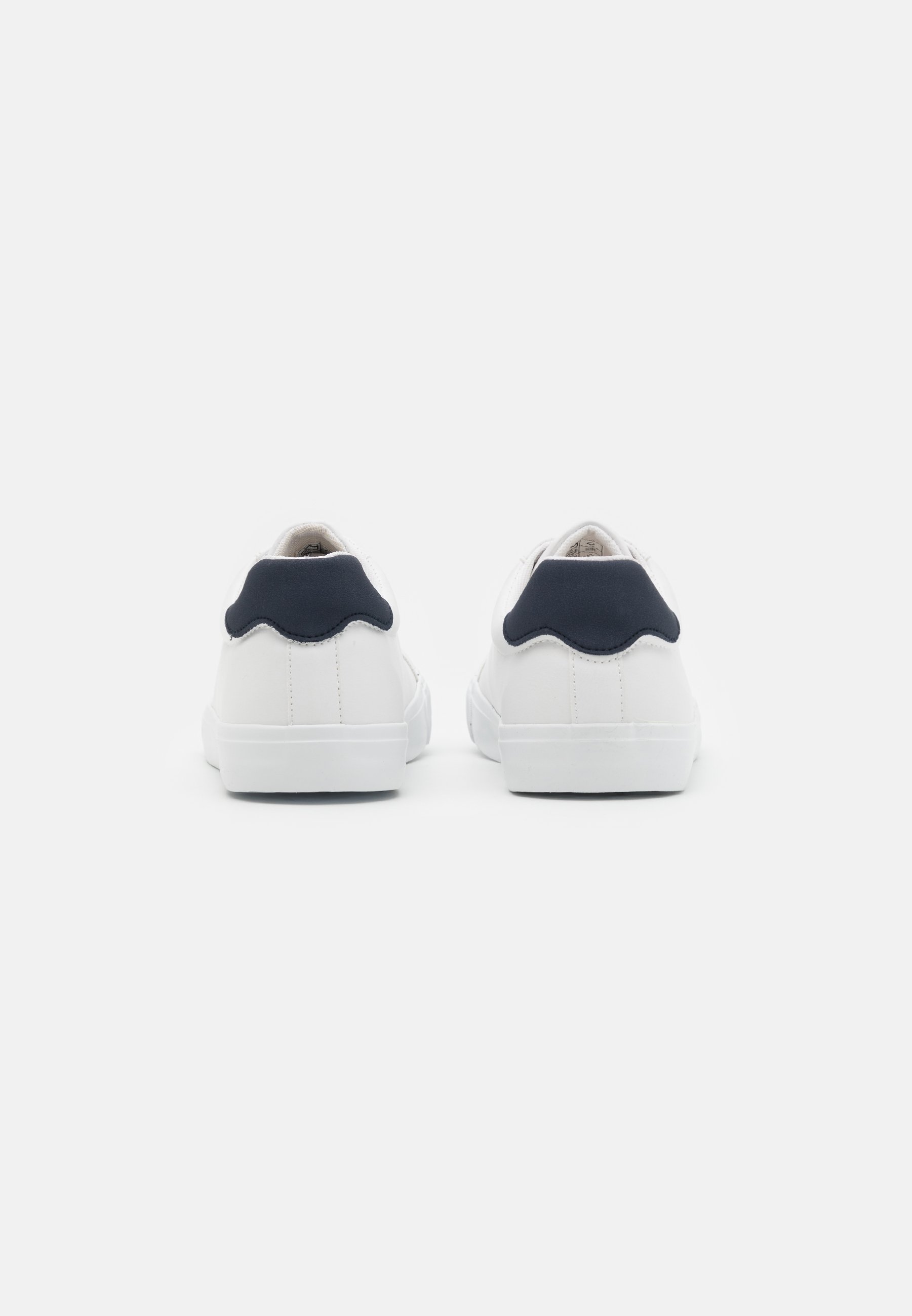 Pier One UNISEX - Baskets - blanches