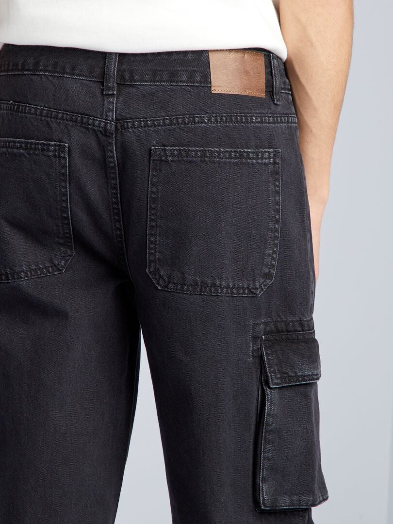 Calça jeans de perna larga com bolsos - CINZA