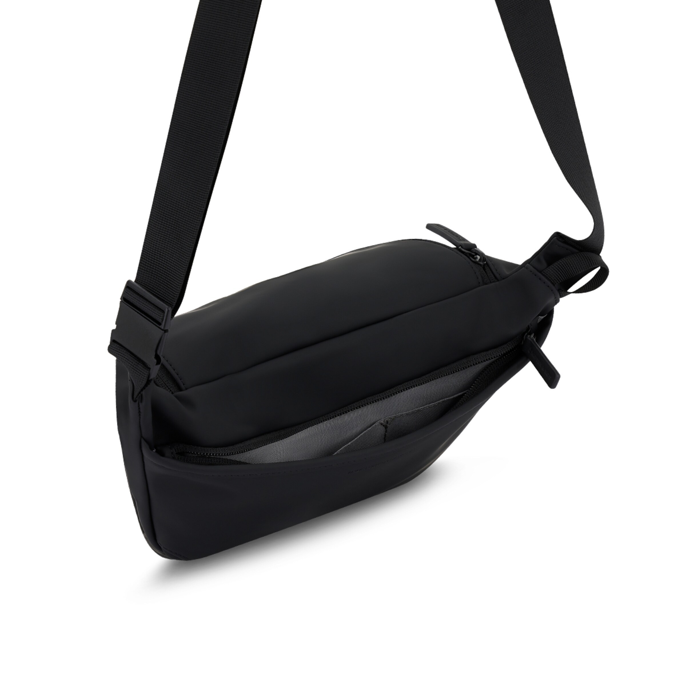 Sac bandoulière Bali entièrement noir par Mariefeandjakesnow