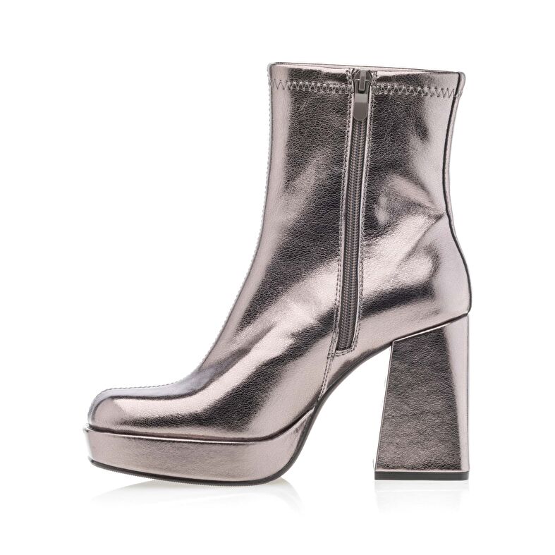 Women's Grey Boots / Ankle Boots