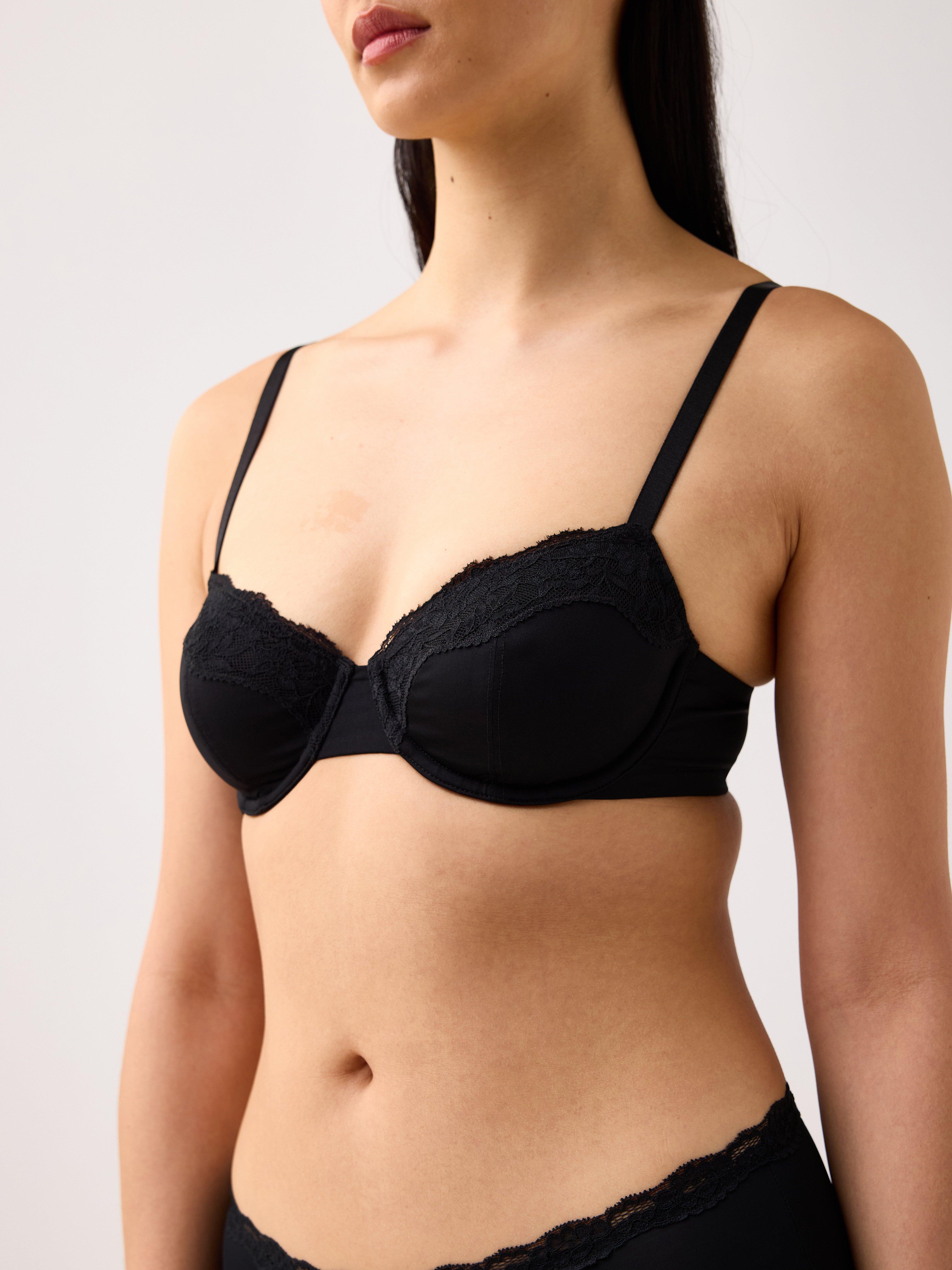 Aster ovadderad bh Black
