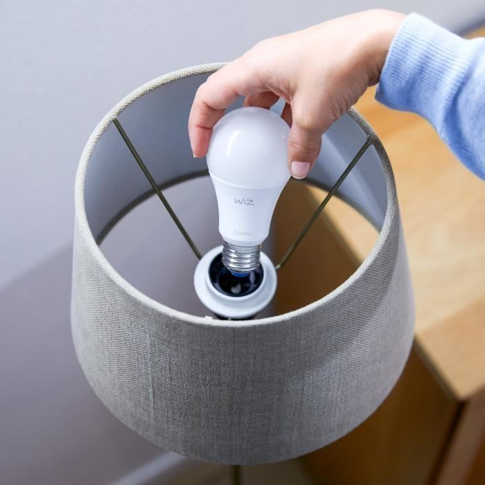 Bombilla inteligente WiZ de color E27 60W