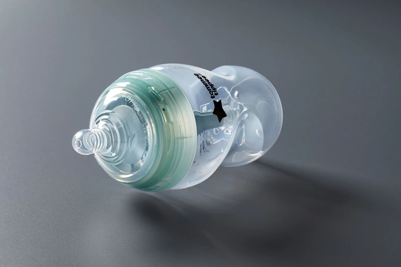 Tommee Tippee Advanced Anti-Colic самостерилишућа флашица за бебе против колика