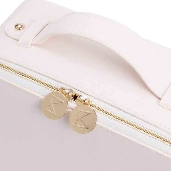M Brush by Maxineczka makeup bag the one cream