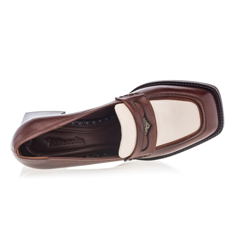 Naisten ruskeat loaferit/veneilykengät