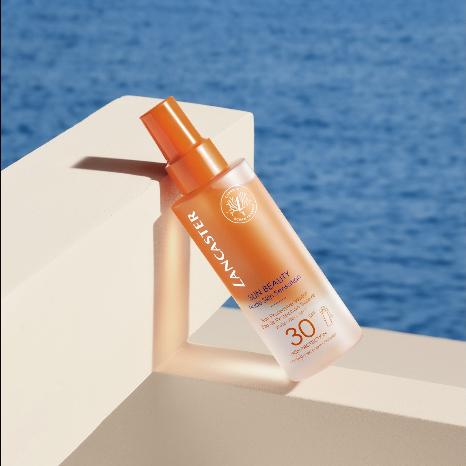 Lancaster Eau de Protection Solaire effet peau nue spray SPF30