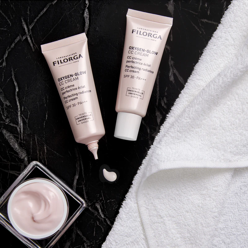 FILORGA OXYGEN-GLOW CC CREAM CC cream para um efeito iluminador e suavizante na pele