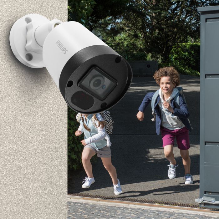 Wired video intercom with 1 camera and 2 screens - Philips Connect 2 Premium