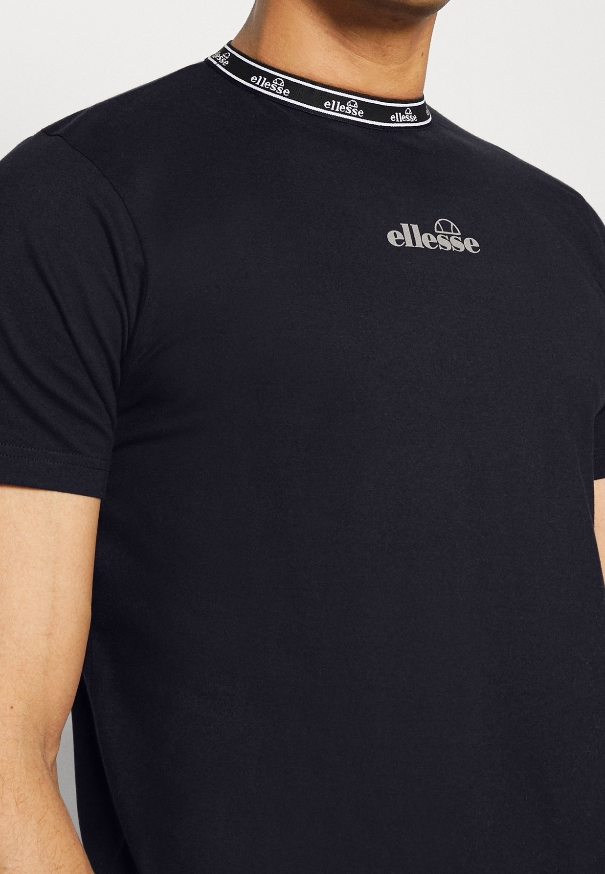 Ellesse T-shirt met print - zwart