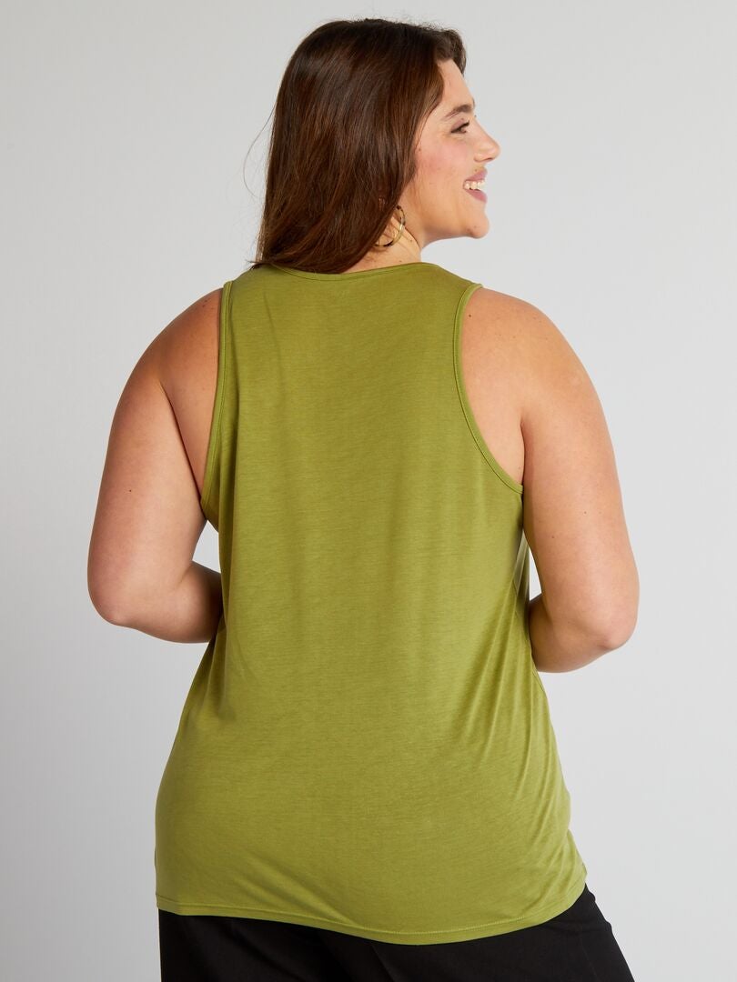 Regata elástica com decote profundo - VERDE