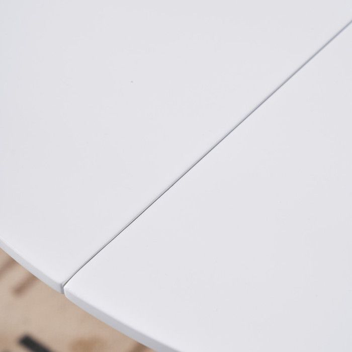 Mesa y sillas de comedor, sillas de estilo escandinavo (4 sillas) y 1 mesa - capacidad para 4 personas.