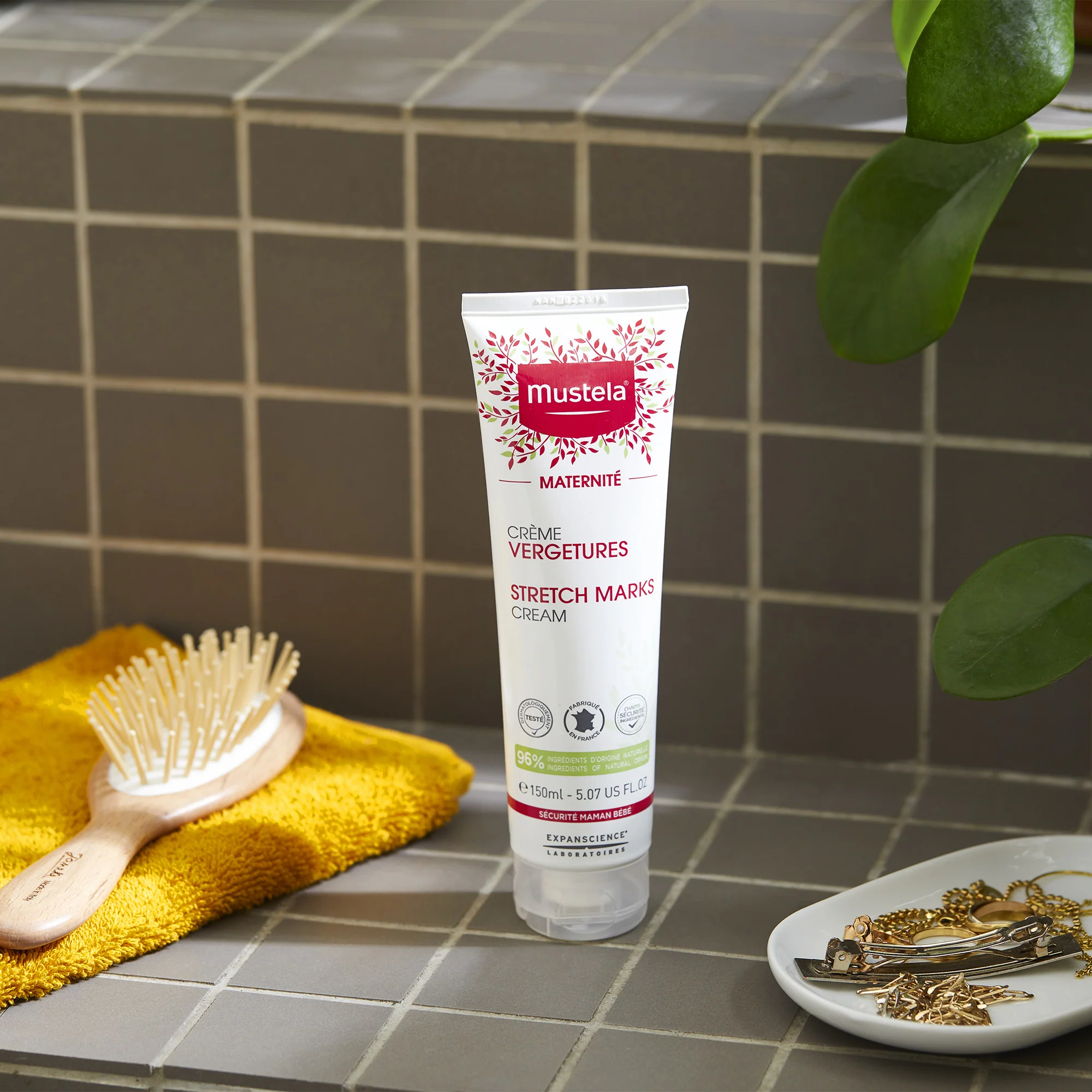 Maternità CREMA SMAGLIATURE CON PROFUMO - Crema elasticizzante antismagliature, Trattamento Maternità