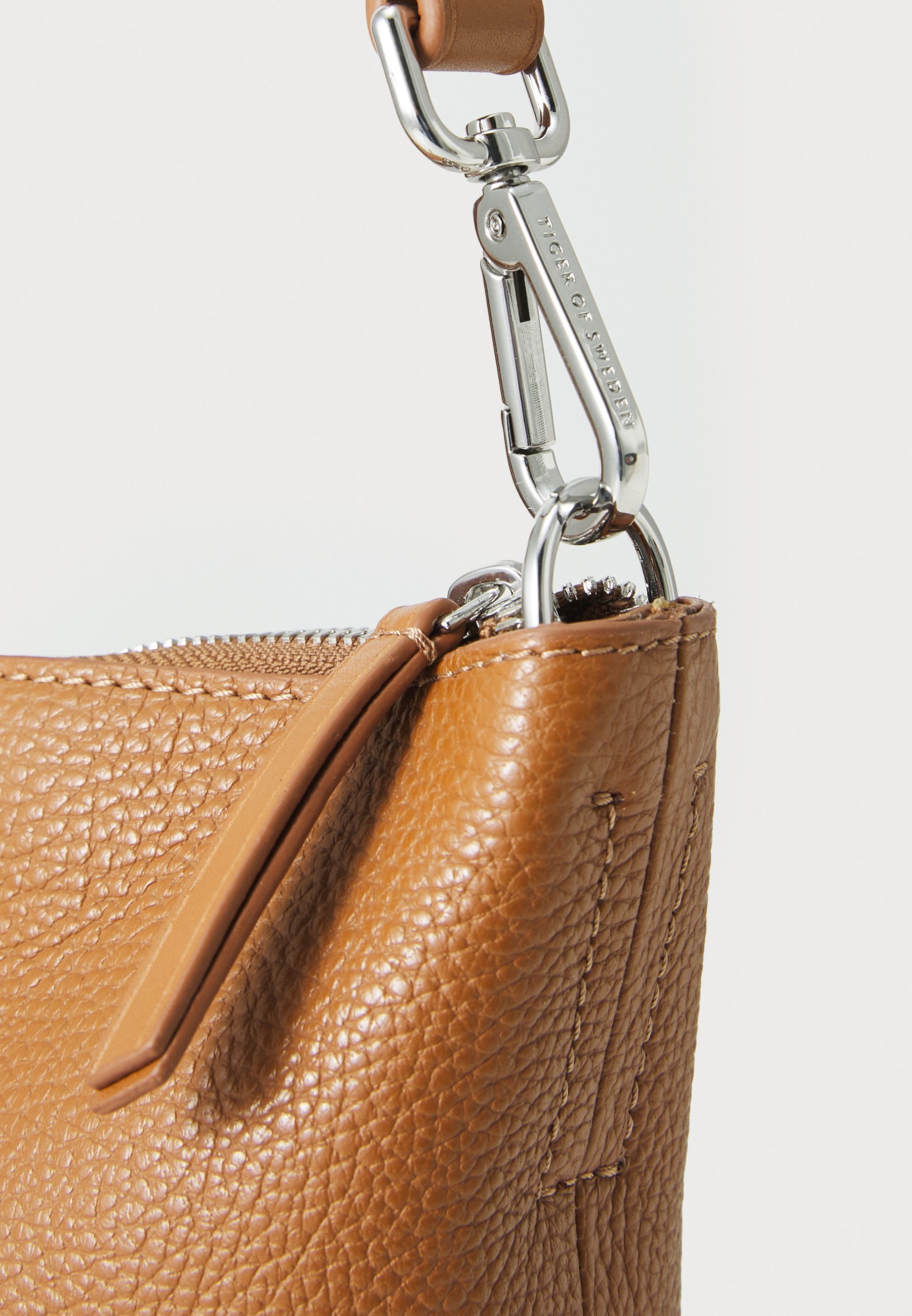 Tiger of Sweden ZALIA UNISEX - Handtas - donker honing