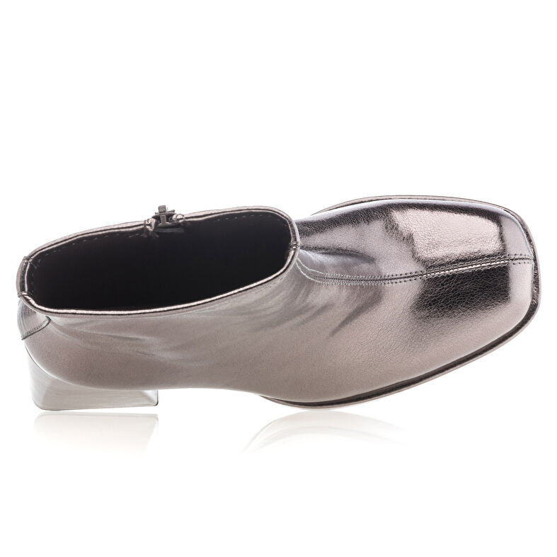 Women's Grey Boots / Ankle Boots