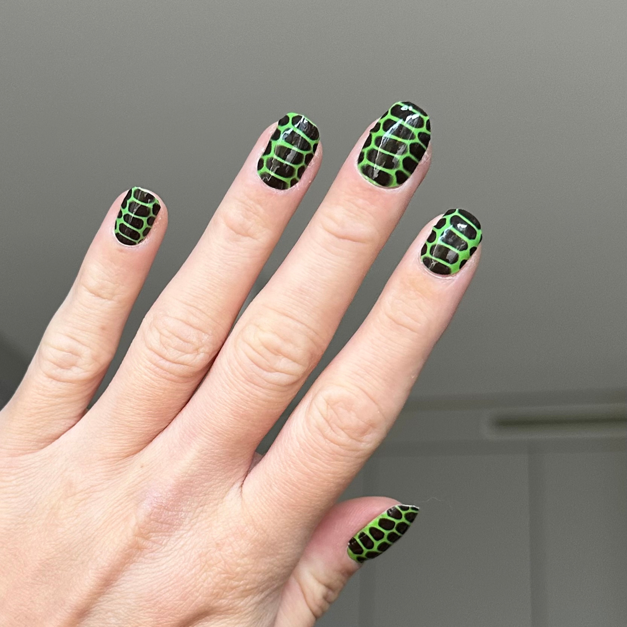 Manni Nails