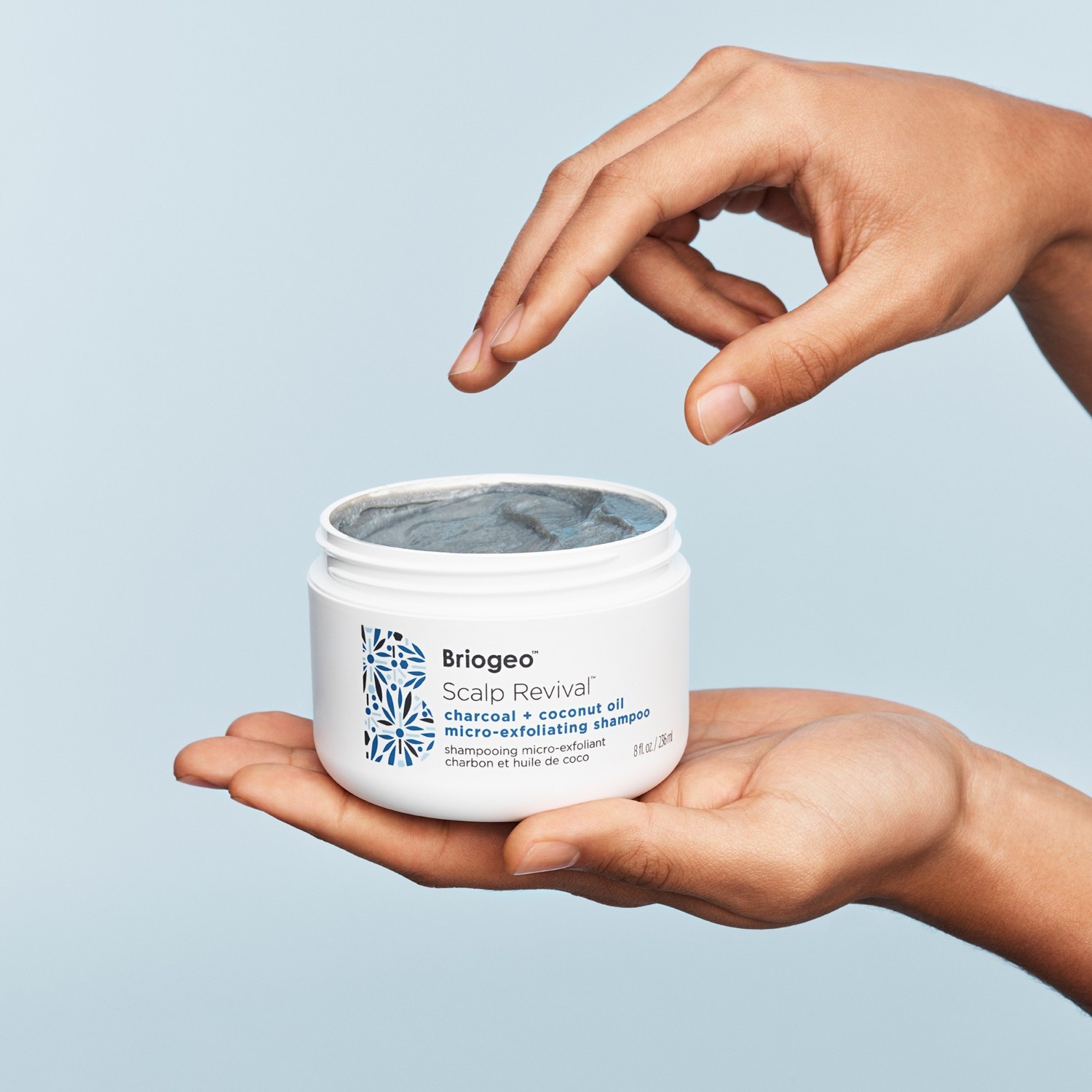 Šampón Briogeo Scalp Revival™ s aktívnym uhlím a kokosovým olejom – 236 ml