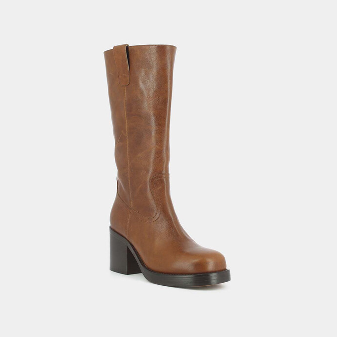 Bottes à talons  en cuir vieilli cognac