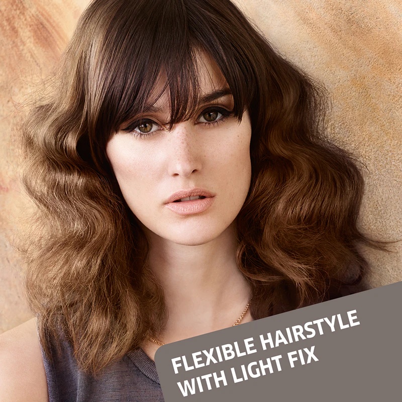 Wella Professionals Eimi Flexible Finish sprej za oblikovanje las s fleksibilnim fiksiranjem