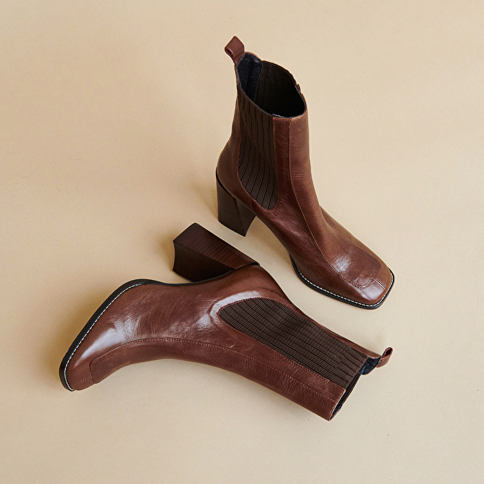 Bottines à talons hauts  en cuir marron