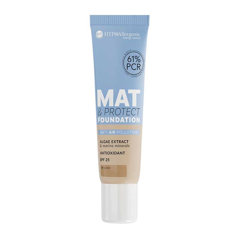 Matný a ochranný make-up SPF25 Make-up