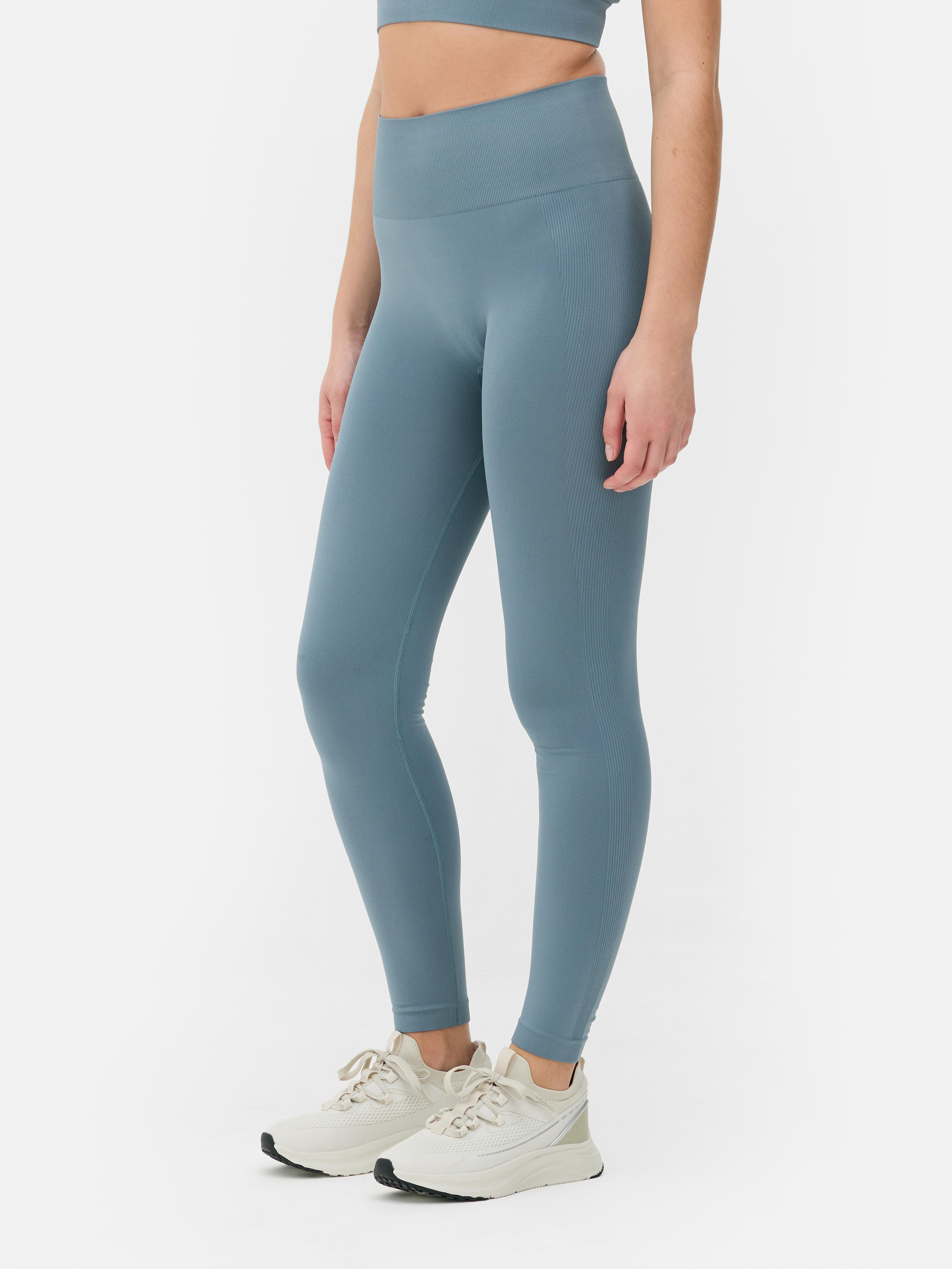 Varrás nélküli sportleggings Ezzel a sportleggings-szel minden edzésed zökkenőmentes lesz.