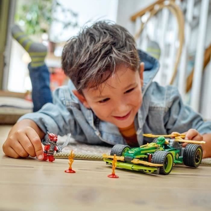 LEGO NINJAGO 71828 Lloydin vedettävä kilpa-auto - Rakennuslelu