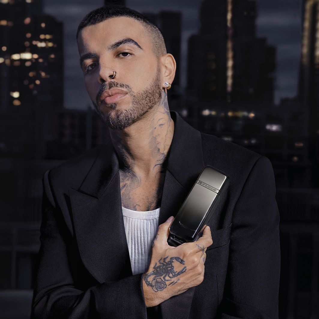 212 VIP Black Elixir Eau de Parfum Smaržas vīriešiem