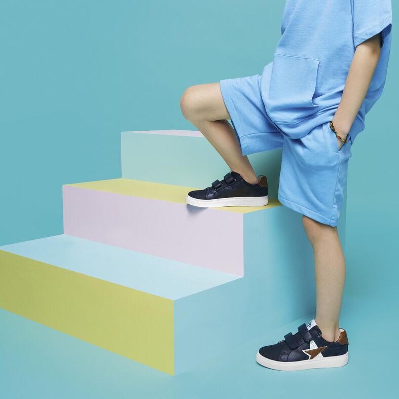 Coșuri / adidași Garcon Bleu
