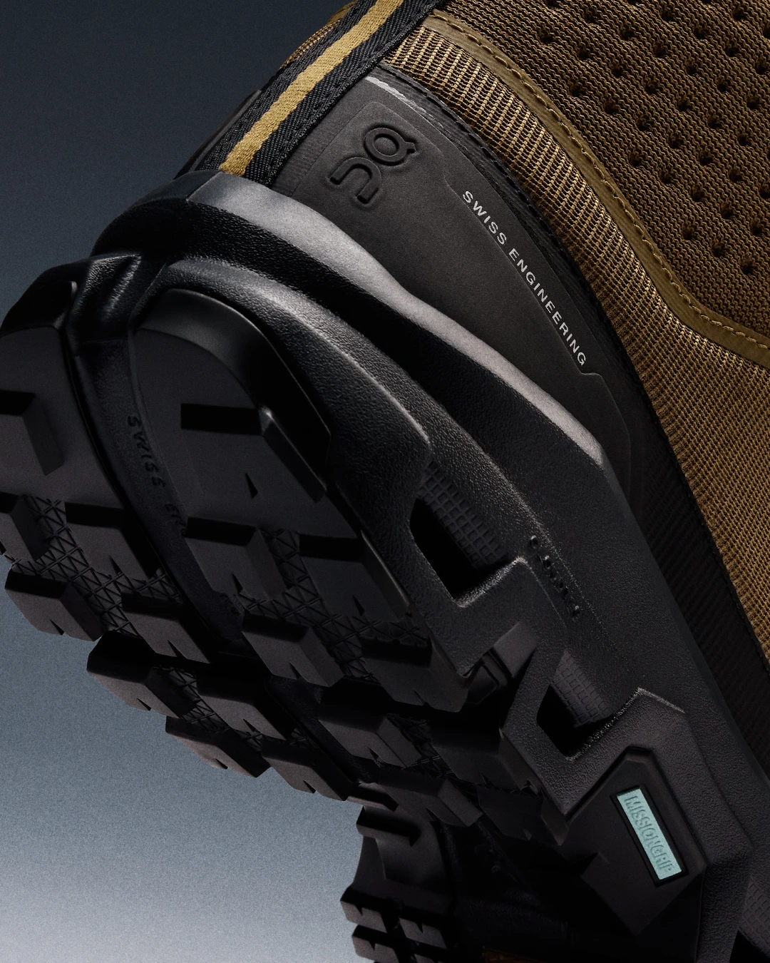 On Cloudrock Mid WP Cinder para hombre | Desert