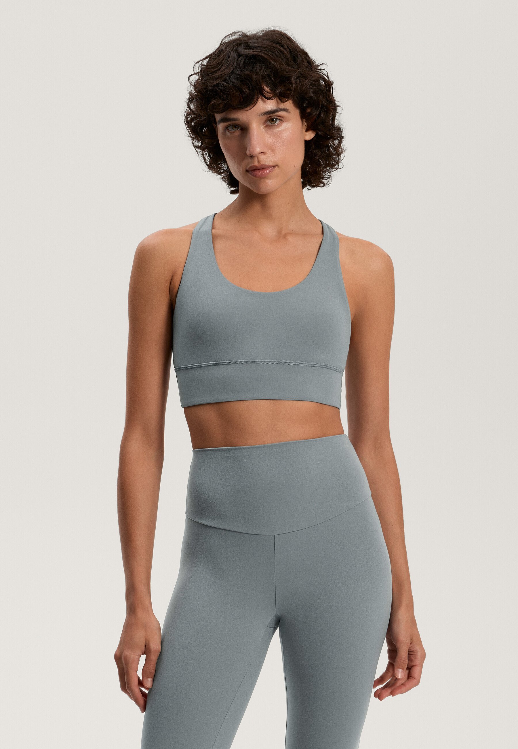 Soutien-gorge de sport à bretelles OYSHO - 32977901 - Maintien léger - Denim bleu pierre