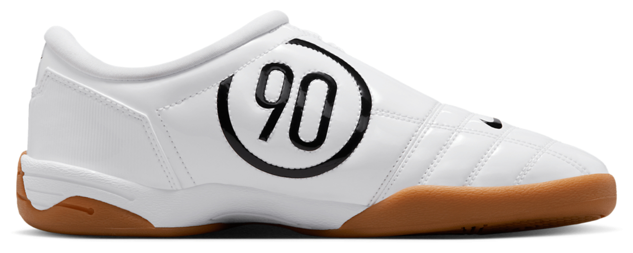 Nike Total 90